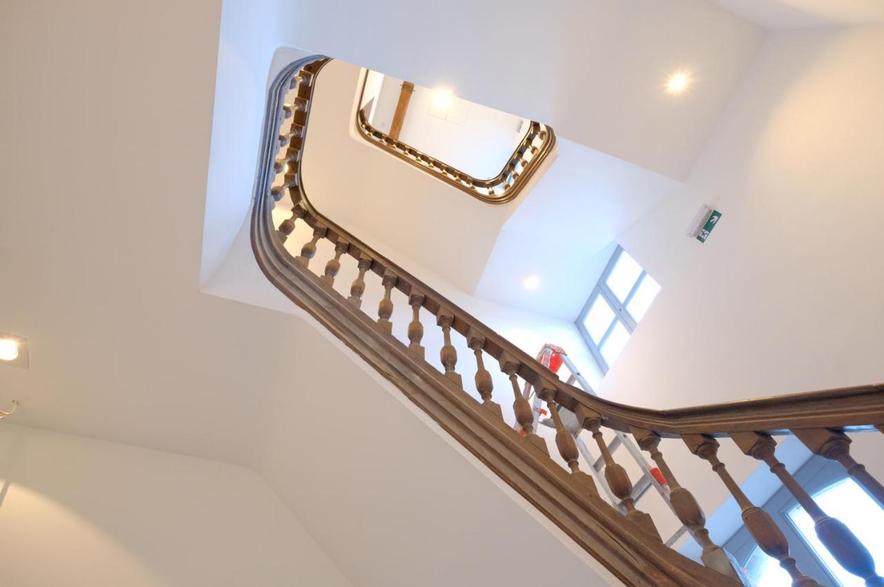 La Maison De La Duchesse De La Valliere - Parking Prive Gratuit Mons Exteriör bild